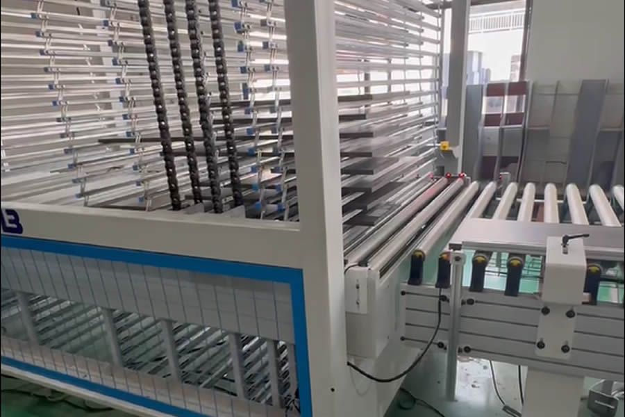 08-01家具制造