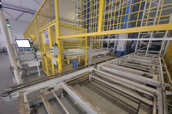 宽海智能放大招：7天联调搞定汽车零部件立库，效率飙升28%！